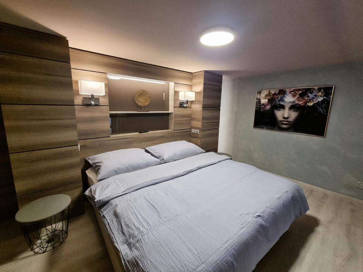 Apartmany Etenia Kadaň Екстериор снимка