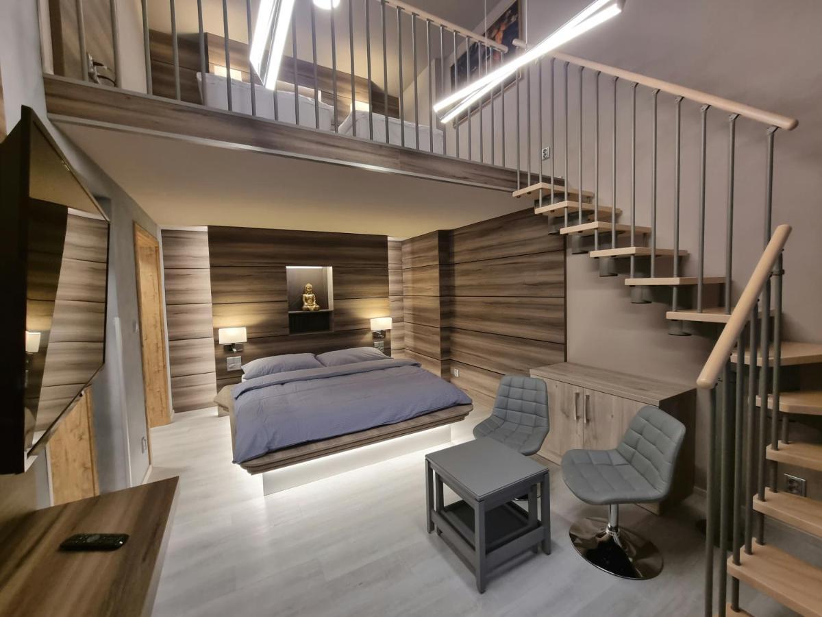 Apartmany Etenia Kadaň Екстериор снимка