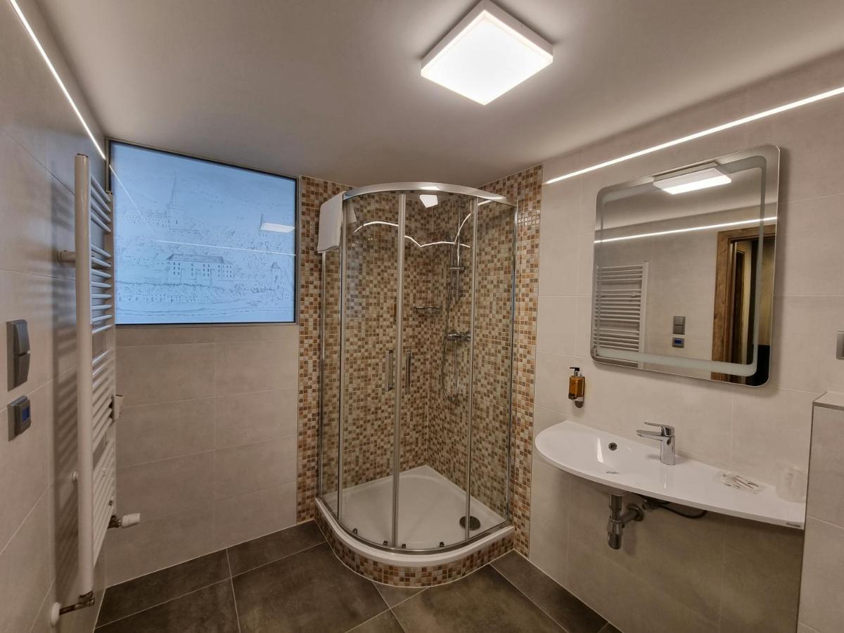 Apartmany Etenia Kadaň Екстериор снимка