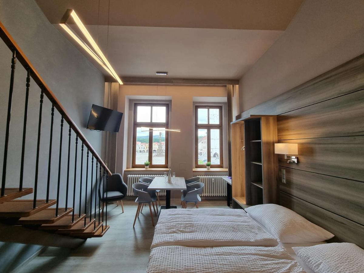 Apartmany Etenia Kadaň Екстериор снимка